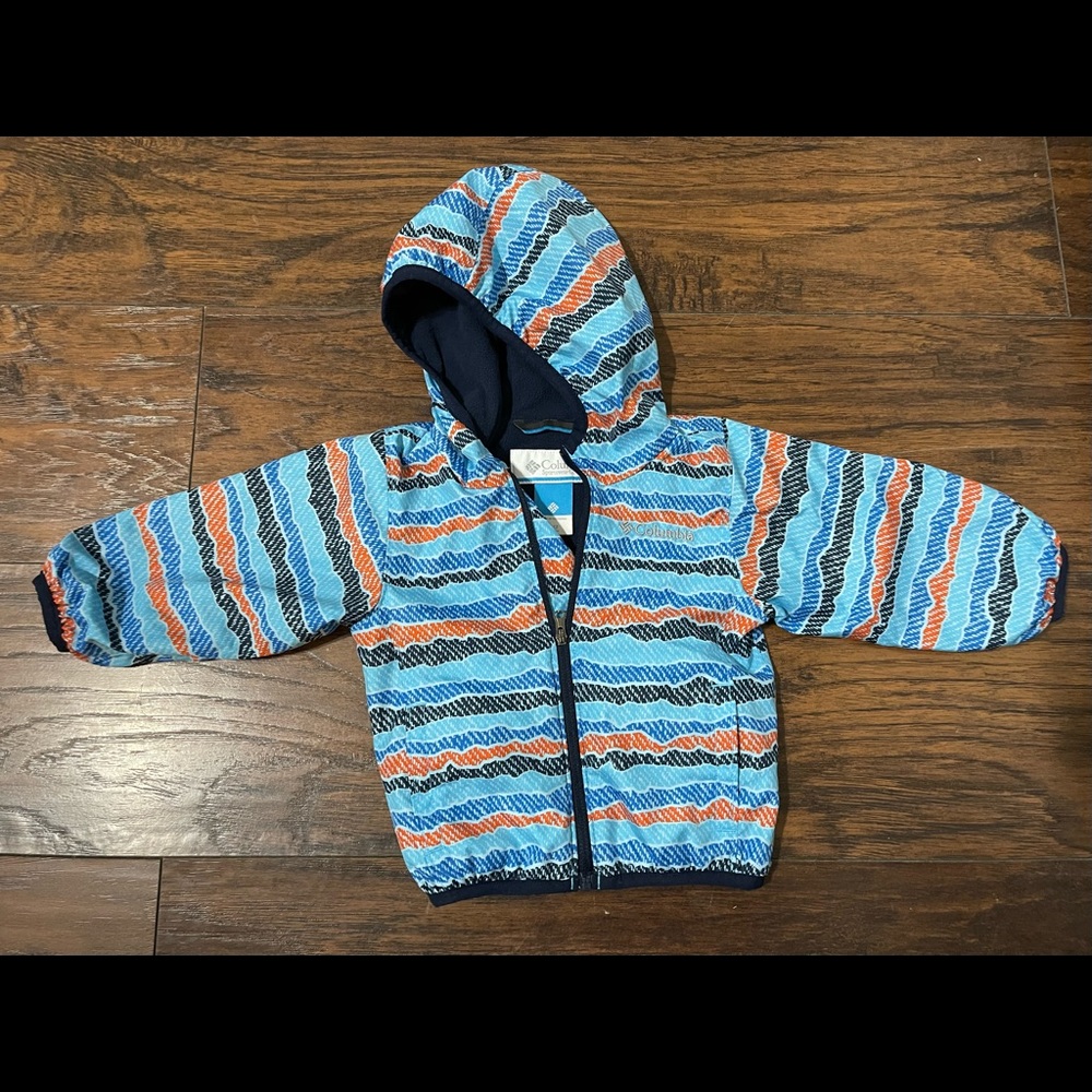 Columbia baby jacket size (6-12 M)